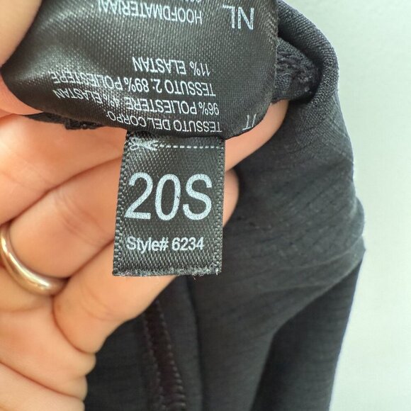 Kuhl Strattus Pants Wrinkle Free Air Fabric Ruched Leg Black Size 2 - Picture 7 of 12